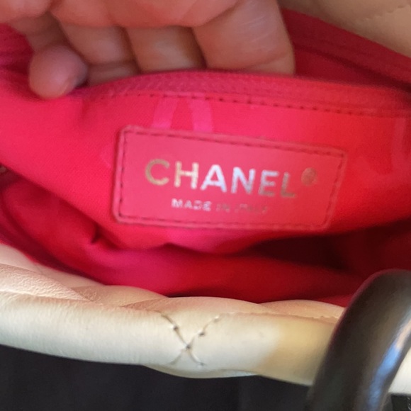 Chanel Ligne Cambon Tote - Picture 13 of 17